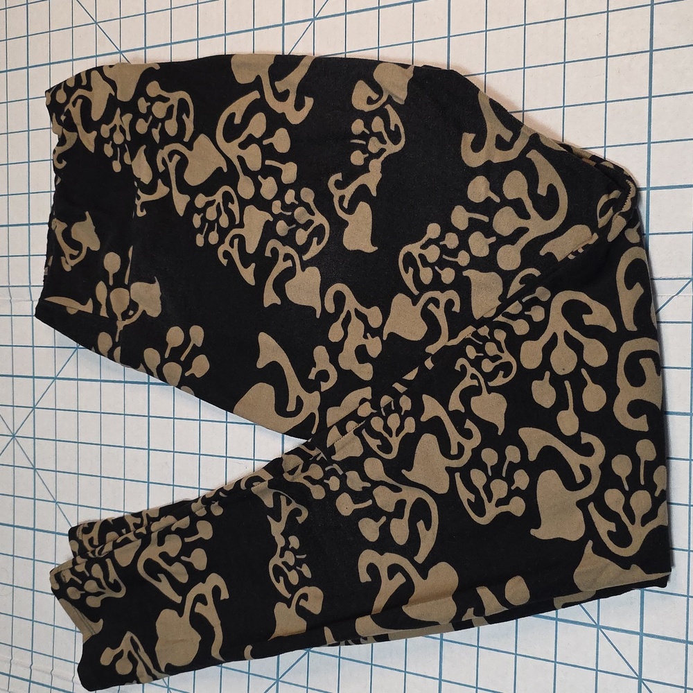 LulaRoe‎ Leggings T&C ONE SIZE Preloved, Floral Patterns